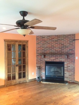 Fireplace / Stained Doors / Ceiling Fan